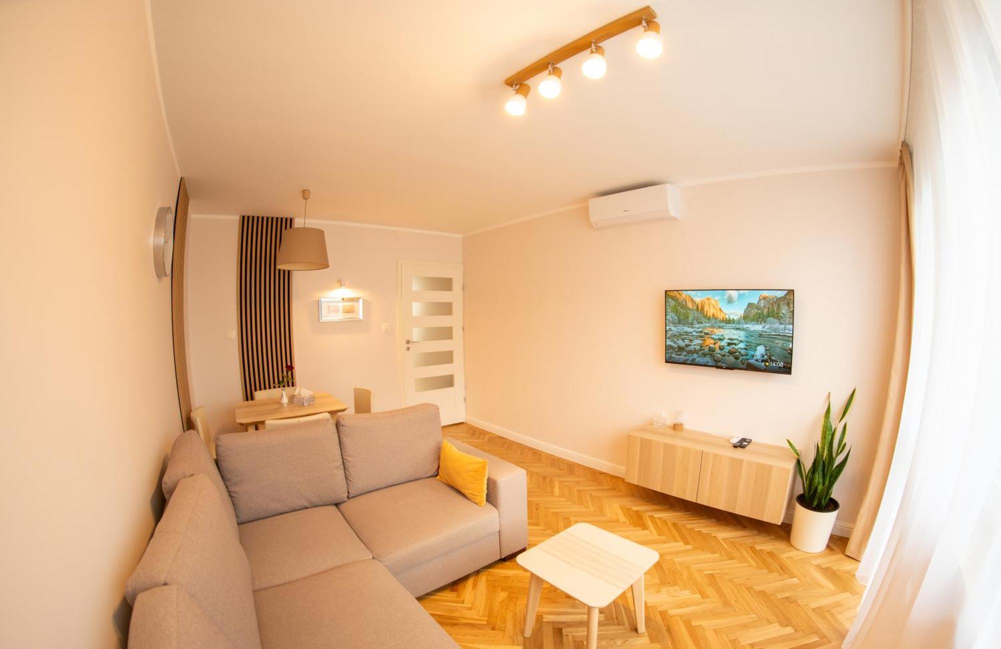 Apartament Gold 61 Warsawa Bagian luar foto